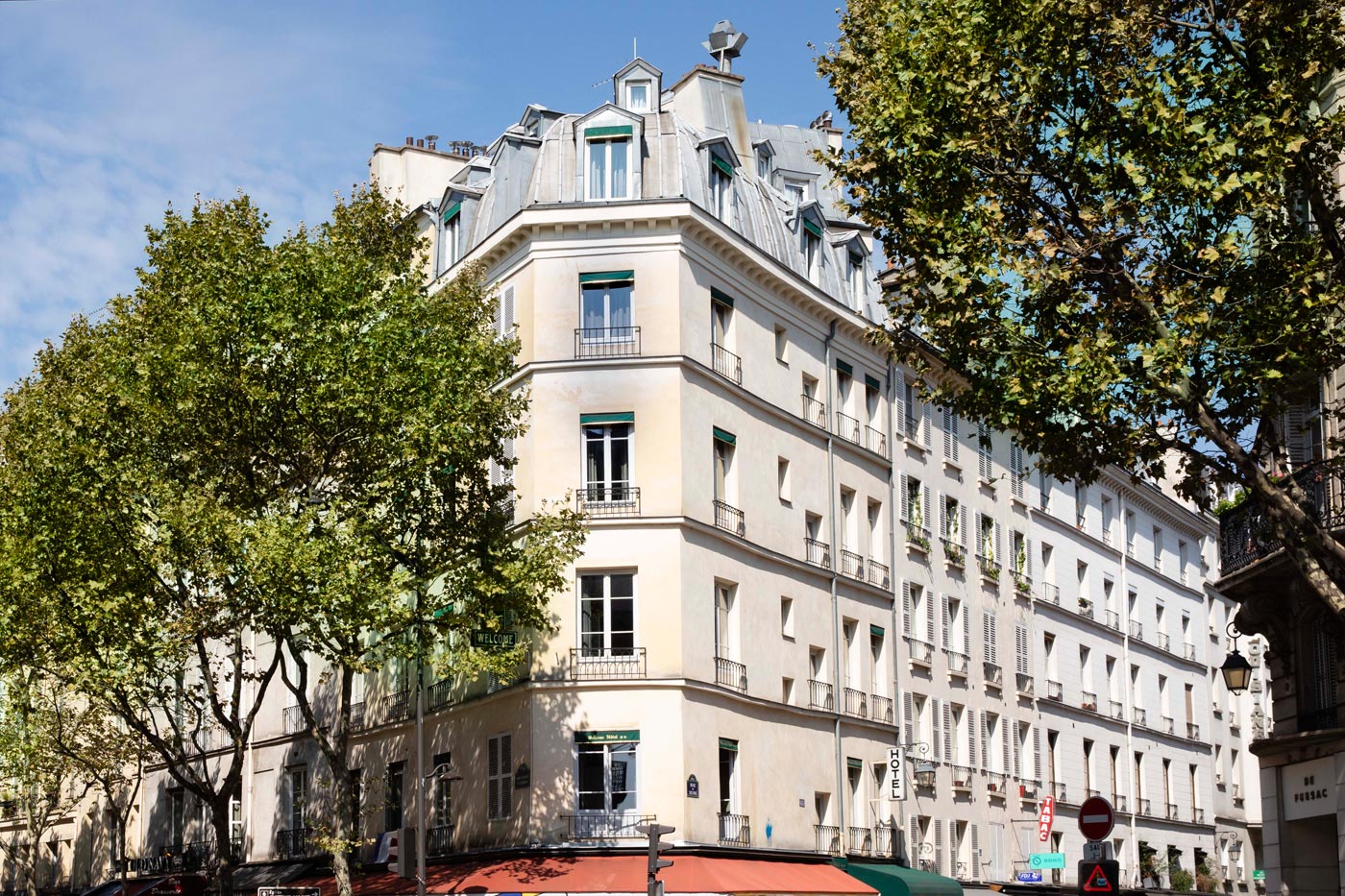 Façade Welcome Hôtel Paris Centre - Boulevard Saint-Germain